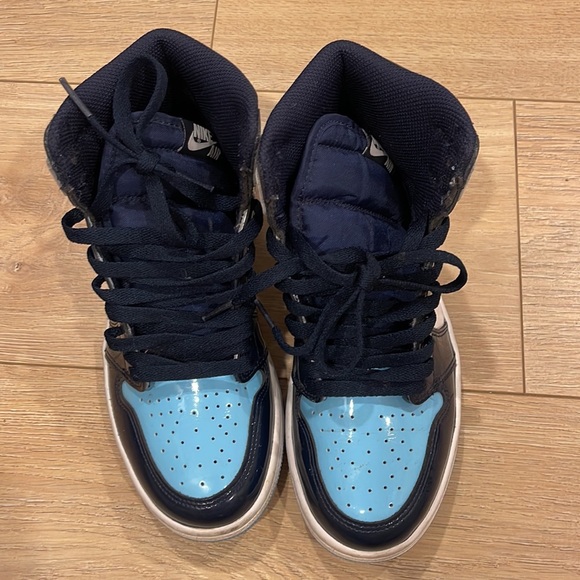 Air Jordan - Picture 3 of 7